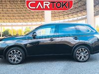 Usado Mitsubishi Outlander P-HEV 203 CV (149 kW) 2015 Negro SUV