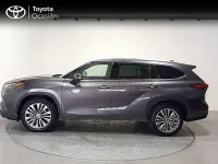 Usado Toyota Highlander Advance 246 CV (180 kW) 2022 Gris / plata SUV