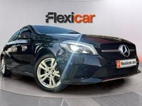 Usado Mercedes A180 Urban 122 CV (89 kW) 2017 Negro Berlina
