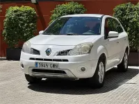 Usado Renault Koleos Expression 150 CV (110 kW) 2010 Blanco SUV