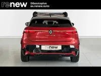 Usado Renault Mégane IV Techno 95 kW (130 CV) 2023 Rojo Berlina