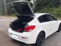 Usado Chevrolet Cruze LS 124 CV (91 kW) 2011 Blanco Berlina