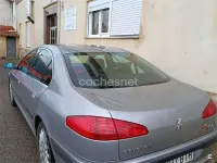 Usado Peugeot 607 160 CV (117 kW) 2004 Gris / plata Berlina