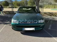 Usado Ford Escort Cabriolet 90 CV (66 kW) 1995 Verde Descapotable