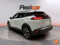 Usado Peugeot 2008 Allure 102 CV (75 kW) 2024 Blanco SUV