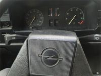 Usado Opel Kadett S 75 CV (55 kW) 1987 Gris / plata Utilitario