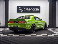 Usado Dodge Challenger 375 CV (275 kW) 2015 Verde Coupe