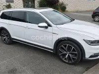 Usado VW Passat 190 CV (139 kW) 2017 Blanco Familiar