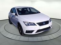 Usado Seat Leon Style 110 CV (80 kW) 2018 Blanco Berlina