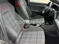 Usado VW Golf VIII GTI 245 CV (180 kW) 2024 Gris / plata Berlina