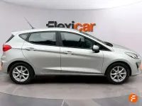 Usado Ford Fiesta Active 86 CV (63 kW) 2018 Gris Utilitario