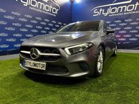 Usado Mercedes A180 116 CV (85 kW) 2020 Gris / plata Berlina