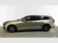 Usado Volvo V60 Core 197 CV (144 kW) 2025 Gris / plata Familiar