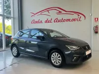 Usado Seat Ibiza Style 116 CV (85 kW) 2022 Gris Utilitario