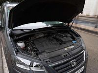 Usado Seat Alhambra Style 150 CV (110 kW) 2017 Gris Monovolumen
