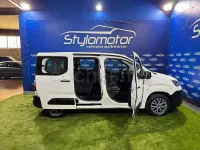 Usado Citroën Berlingo Feel 102 CV (75 kW) 2021 Blanco Monovolumen