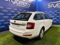 Usado Skoda Octavia Ambition 115 CV (84 kW) 2016 Blanco Familiar