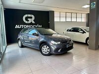 Usado VW Polo 95 CV (69 kW) 2021 Gris / plata Utilitario