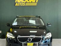 Usado Volvo V40 CC 120 CV (88 kW) 2018 Negro Familiar