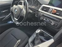 Usado BMW 318 143 CV (105 kW) 2013 Azul Familiar