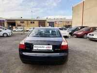 Usado Audi A4 131 CV (96 kW) 2005 Negro Berlina