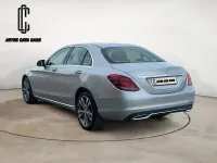 Usado Mercedes C220 Avantgarde 170 CV (125 kW) 2016 Gris / plata Berlina