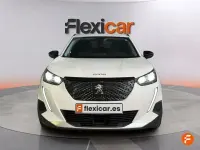 Usado Peugeot 2008 Allure 110 CV (80 kW) 2022 Blanco SUV