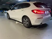 Usado BMW 118 Comfort Edition 136 CV (100 kW) 2022 Blanco Utilitario