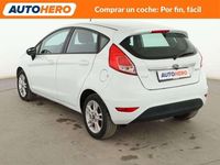 Usado Ford Fiesta Trend 101 CV (74 kW) 2017 Blanco Utilitario
