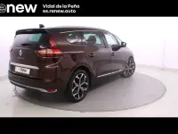 Usado Renault Grand Scénic IV Zen 150 CV (110 kW) 2021 Rojo Monovolumen