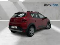 Usado Dacia Sandero Comfort 91 CV (66 kW) 2021 Rojo Berlina