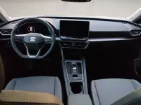 Usado Seat Leon Style 150 CV (110 kW) 2024 Negro