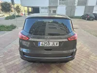 Begagnad Ford S-MAX Titanium 150 HK (110 kW) 2016 Grå Minibuss