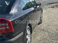 Usado Skoda Octavia Elegance 140 CV (102 kW) 2005 Negro Berlina