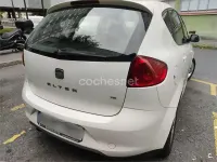 Usado Seat Altea Style 105 CV (77 kW) 2014 Blanco Monovolumen