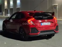 Usado Honda Civic Elegance 129 CV (94 kW) 2019 Rojo Berlina