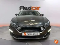 Usado Ford Mondeo Trend 188 CV (138 kW) 2021 Gris Berlina
