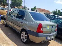 Usado Dacia Logan Lauréate 90 CV (66 kW) 2007 Beige Berlina