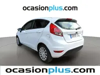 Usado Ford Fiesta Trend 75 CV (55 kW) 2017 Blanco Utilitario