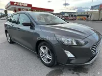 Usado Ford Focus Trend 120 CV (88 kW) 2021 Marrón Familiar