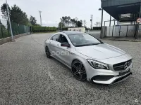 Usado Mercedes CLA220 177 CV (130 kW) 2017 Gris / plata Berlina