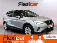 Usado Seat Arona Style 110 CV (80 kW) 2022 Gris SUV