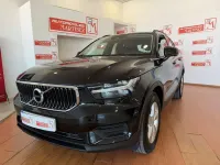 Usado Volvo XC40 Momentum 129 CV (94 kW) 2022 Negro SUV