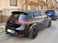 Usado Seat Leon Sport 140 CV (102 kW) 2005 Negro Utilitario