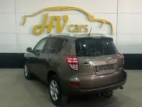 Usado Toyota RAV4 Executive 150 CV (110 kW) 2011 Marrón SUV