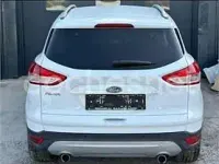 Usado Ford Kuga Titanium 140 CV (102 kW) 2013 Blanco SUV