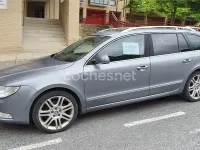 Begagnad Skoda Superb Exclusive 170 HK (125 kW) 2013 Grå Kombi
