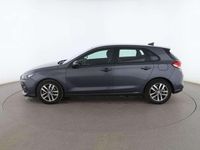 Usado Hyundai i30 121 CV (88 kW) 2019 Gris Berlina