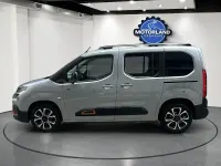 Usado Citroën Berlingo Shine 102 CV (75 kW) 2020 Gris / plata Monovolumen
