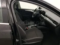 Usado Ford Focus Trend+ 125 CV (91 kW) 2020 Negro Utilitario